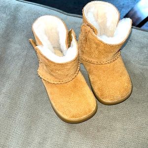 Ugg boots (toddler)